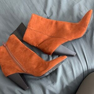 Forever 21 Rust Suede Heeled Boots